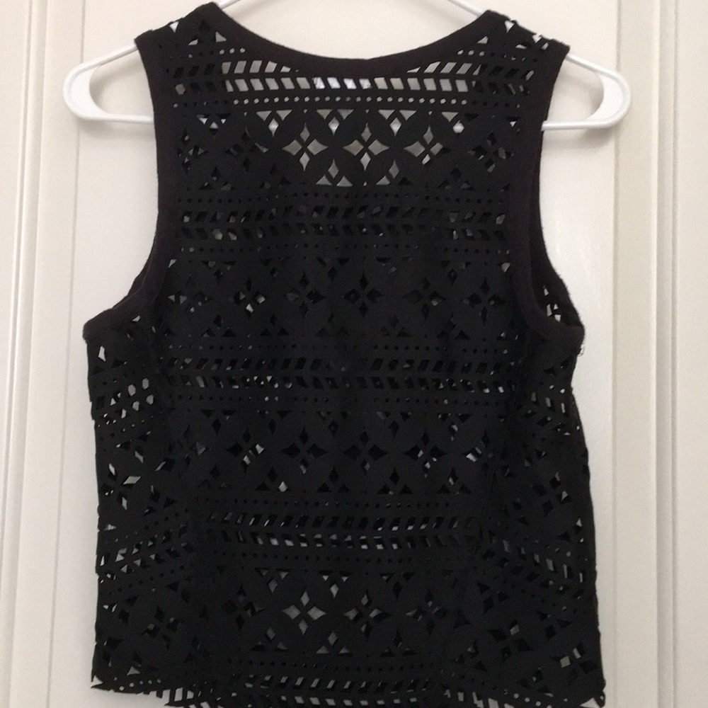 Patterned Top - Picture 5 of 5